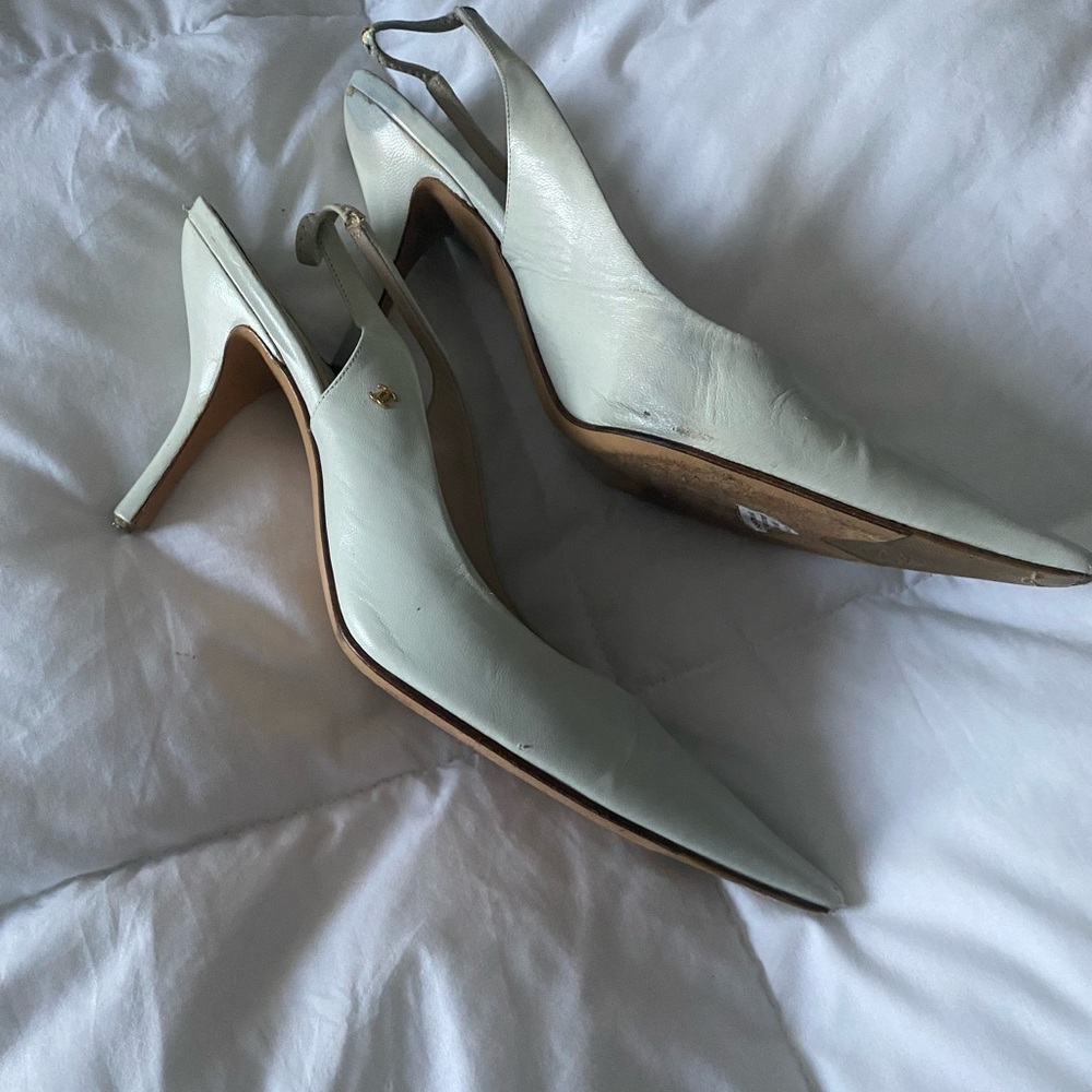 CHANEL baby blue Slingback Heels - Picture 2 of 6